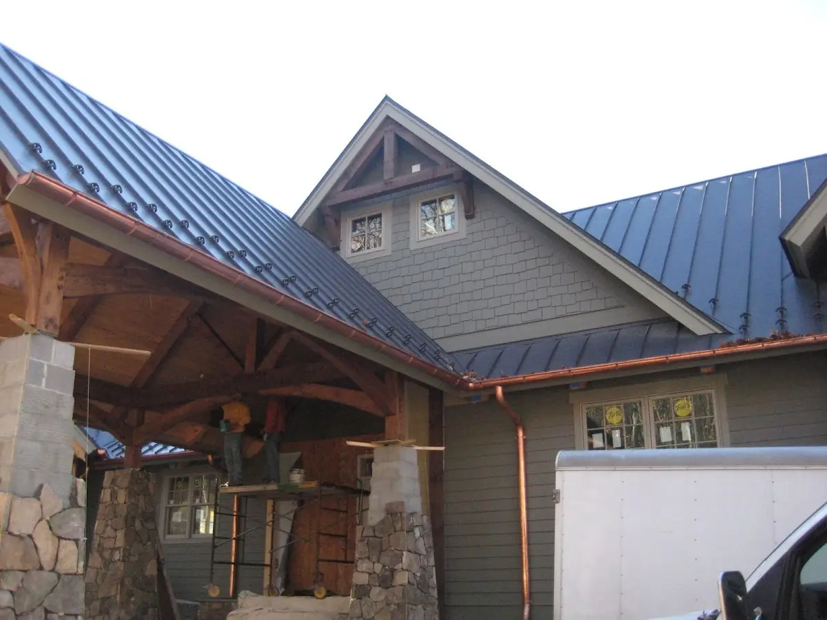 Craftsman Roofing team delivering quality roofing work in Bartow